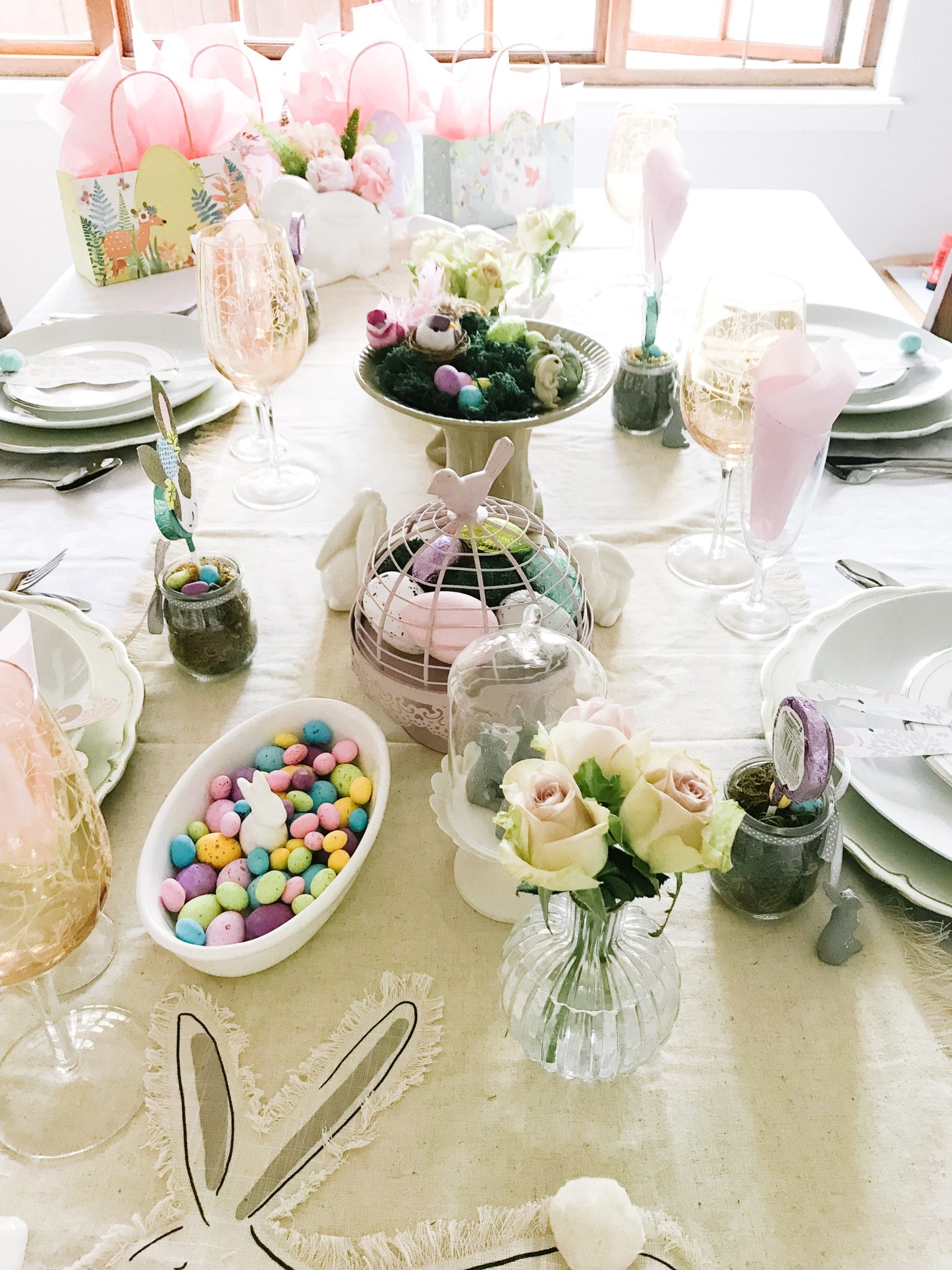 Easy Easter table setting – pretty in pastels
