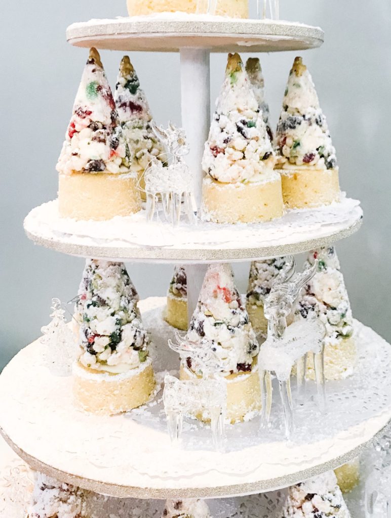 Edible Christmas trees decorated with glass reindeers