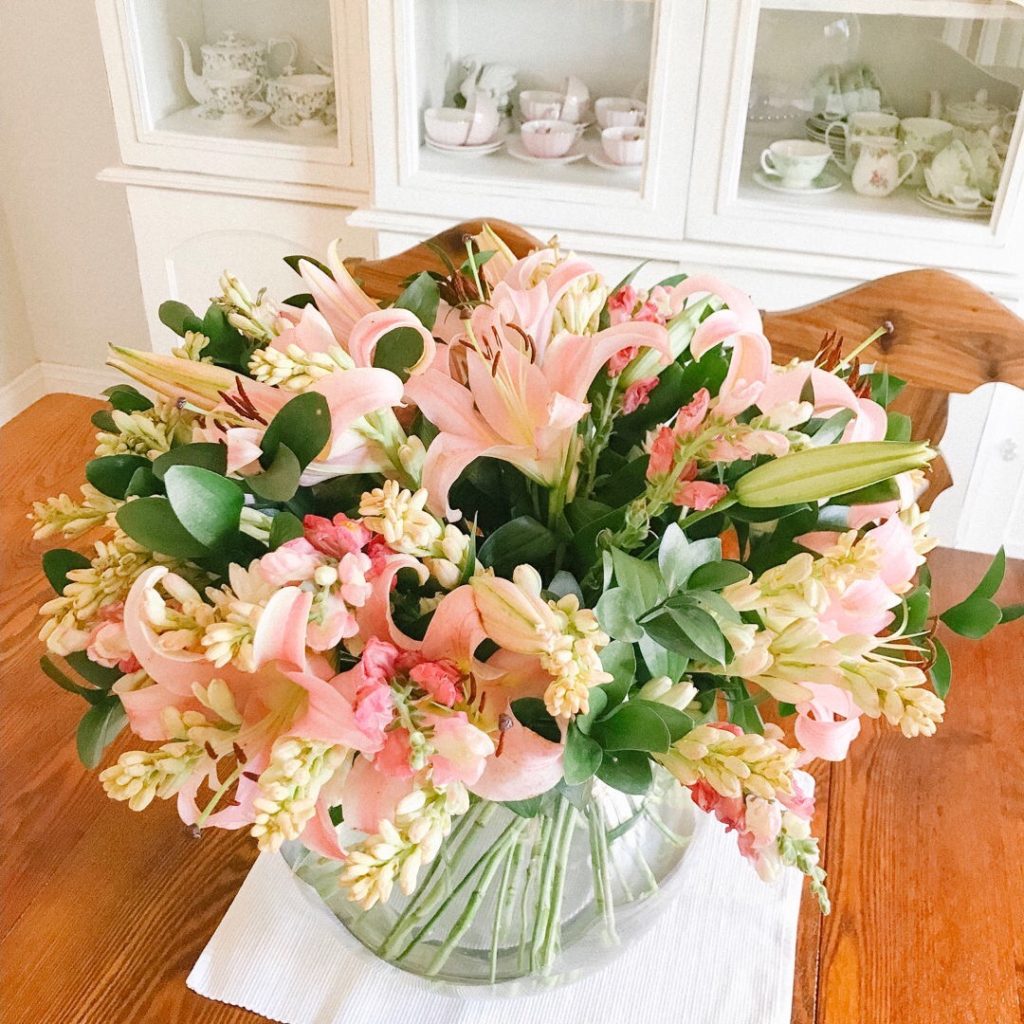 Top Post 6: A big arrangement of flowers in a vase on my dining room table
